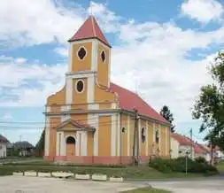 Kirandulastervezo-Sellye-Katolikus-templom.webp