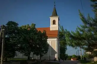 Kirandulastervezo-Szalanta-Katolikus-templom.webp