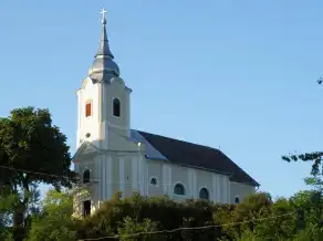 Kirandulastervezo-Szendrolad-Katolikus-templom.webp