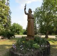 Szent István szobor, Lesencetomaj