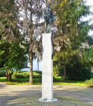 Szabadság szobor, Magyarcsanád