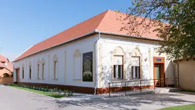 Baba-Tár-Ház, Nemesnádudvar