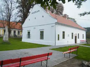Cserháttáj Múzeum, Penc