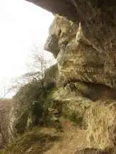 Zelezna-baba-barlang, Sóskút