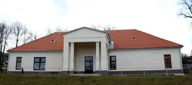 Serényi-kúria, Vácduka