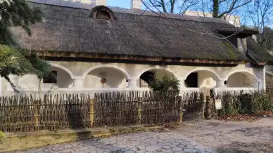 Bakonyi Ház, Veszprém