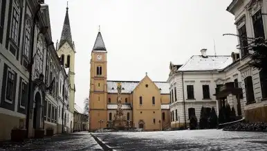 Szentháromság tér, Veszprém