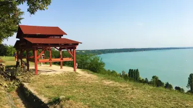 Kisfaludy kilátó, Balatonakarattya