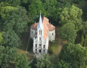 Magyarok Nagyasszonya Templom, Deszk