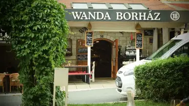 Wanda Borház, Eger