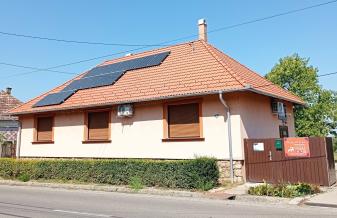 Kápolnás Vendégház, Báta