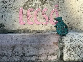 Kirandulastervezo Budapest Kolodko Lecso Miniszobor 2