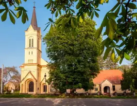 Római katolikus templom, Mozsgó