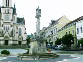 Szentháromság-szobor, Kőszeg