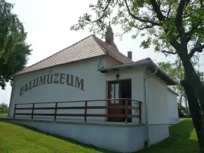 Mencshely Falumuzeum 1