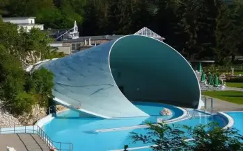 Miskolctapolcai Termal Es Barlangfurdo