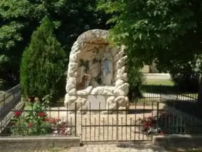 Lourdes-i Mária-kegyhely, Mosonszolnok