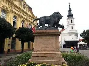 Zrínyi-emlékmű (Oroszlán szobor), Szigetvár