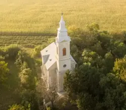 Református templom, Sárazsadány