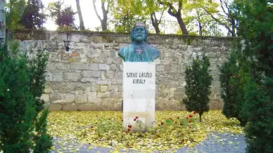 Szent László szobra, Székesfehérvár