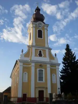 Kirandulastervezo-Bujak-Katolikus-templom-1.webp