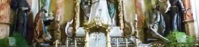 700 éves öltöztetett Mária szobor