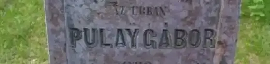 Pulay család síremléke