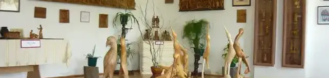 Rábaközi fafaragók kiállítása