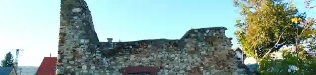 Kövesdi Szent Miklós templomrom