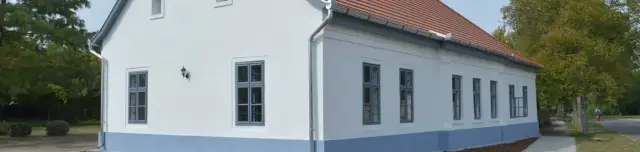 Gombay-Dinnyés kúria