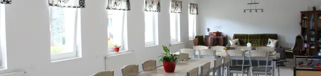 Ej, mi a kő Magánszállás