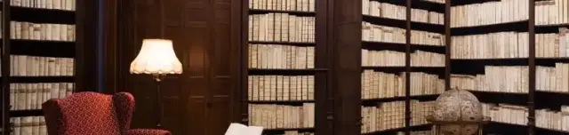 Esztergomi Főszékesegyházi Könyvtár