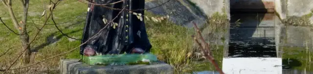 Nepomuki Szent János-szobor