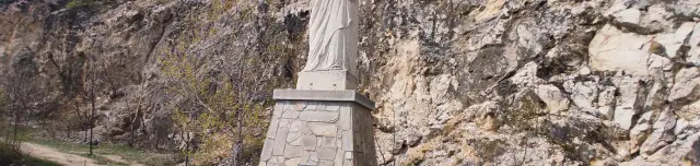 Áldást osztó Jézus