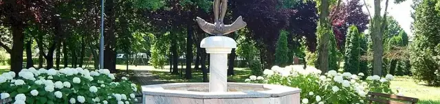 Leány Nappal és Holddal