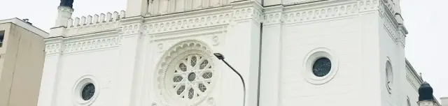 Tudomány és Művészetek háza (Zsinagóga)