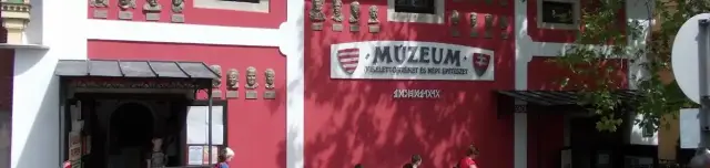 Babamúzeum - Csigaparlament