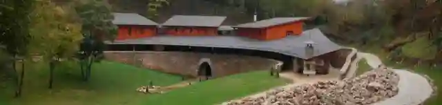 Vörös-tói Látogatóközpont