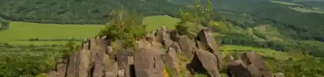 Andezitcsúszda és kőtenger