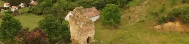 Eszterpusztai templomrom