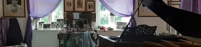 Tolnay Klári Emlékház