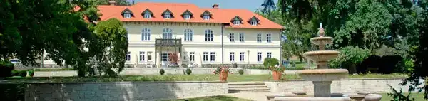 Gróf Degenfeld Kastélyszálló