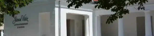 János Vitéz Látogatóközpont