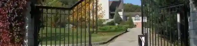 Ciszterci Nővérek Monostor