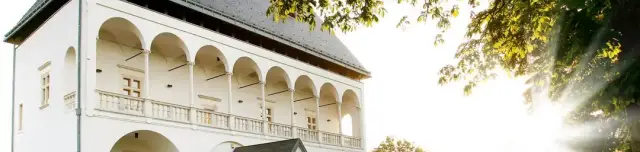 Báthori Várkastély és Panoptikum