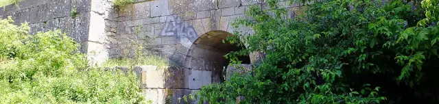 Kikeri-tói gát és hídja