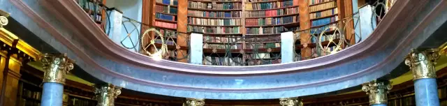 Pannonhalmi Főapátság könyvtára