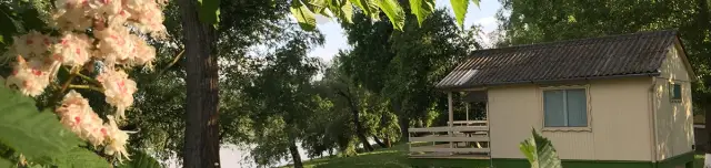 Pap-sziget Kemping, Bungalow-park és Ifjúsági szállás