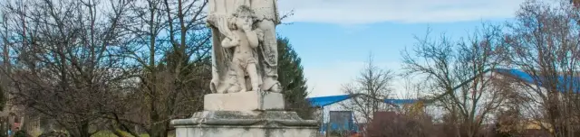 Nepomuki Szent János szobor