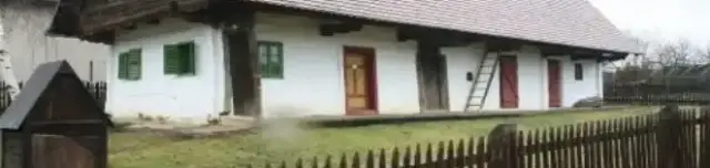 Füstöskonyhás tájház